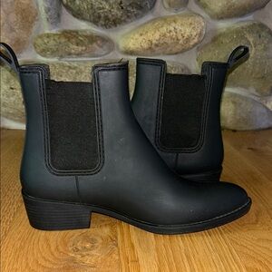 Black Ankle Rain Boots